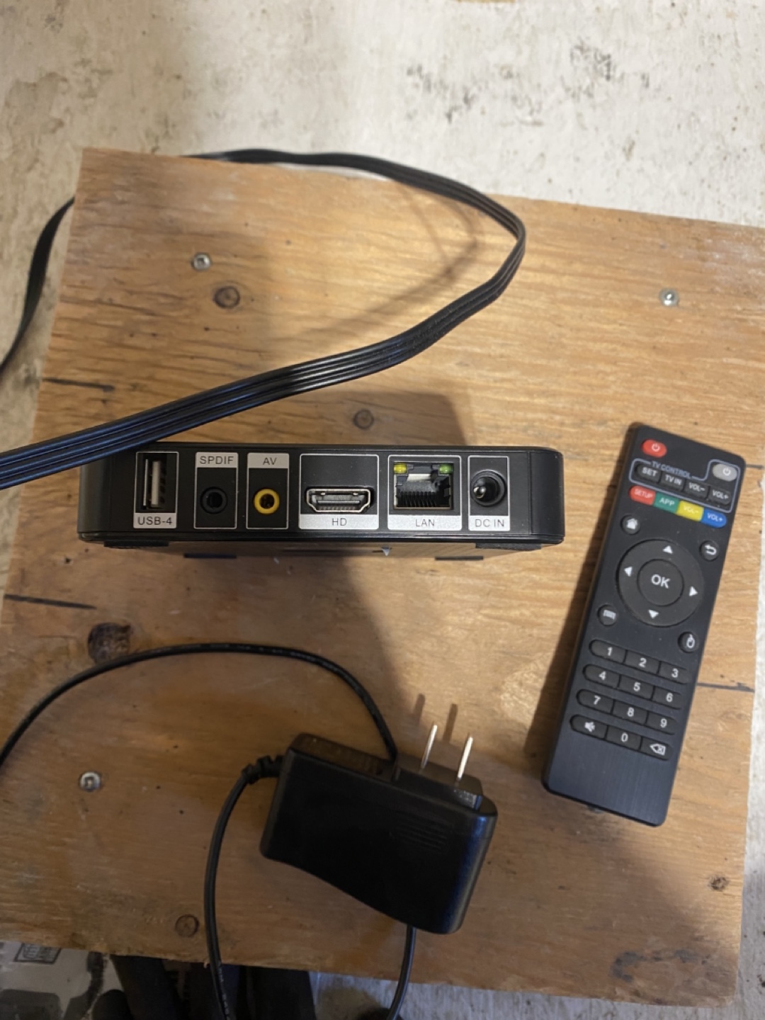 MYPIN 4K Media Player with Remote and Power Adapter - photo 3