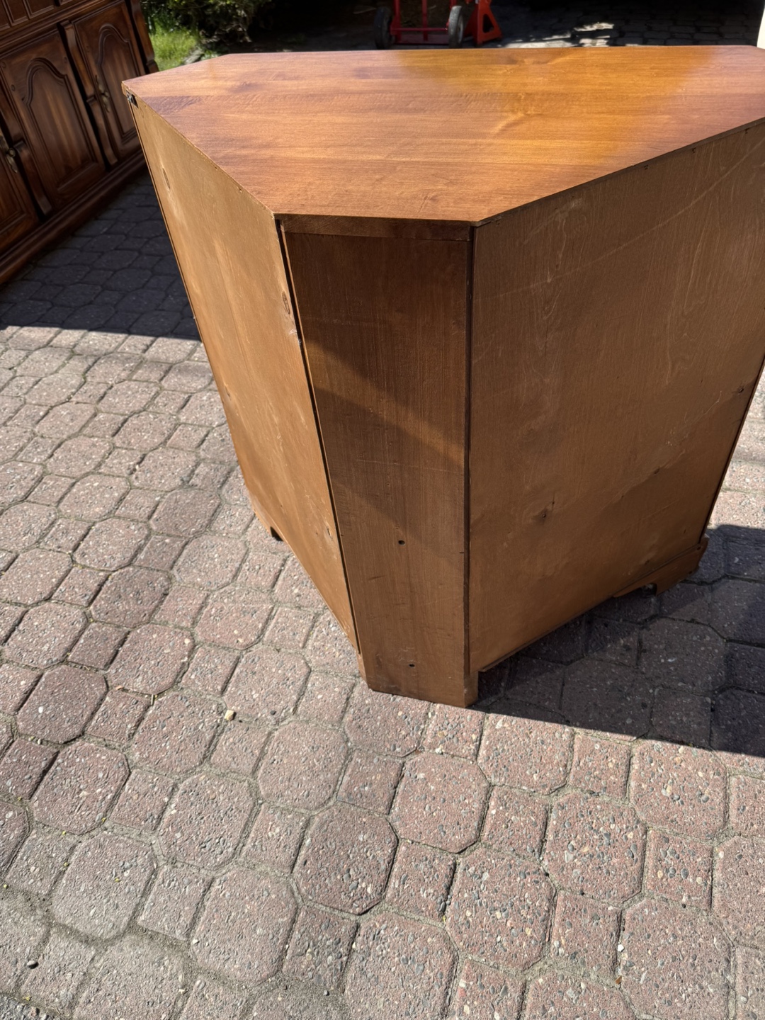 Maple Corner Cabinet - photo 4