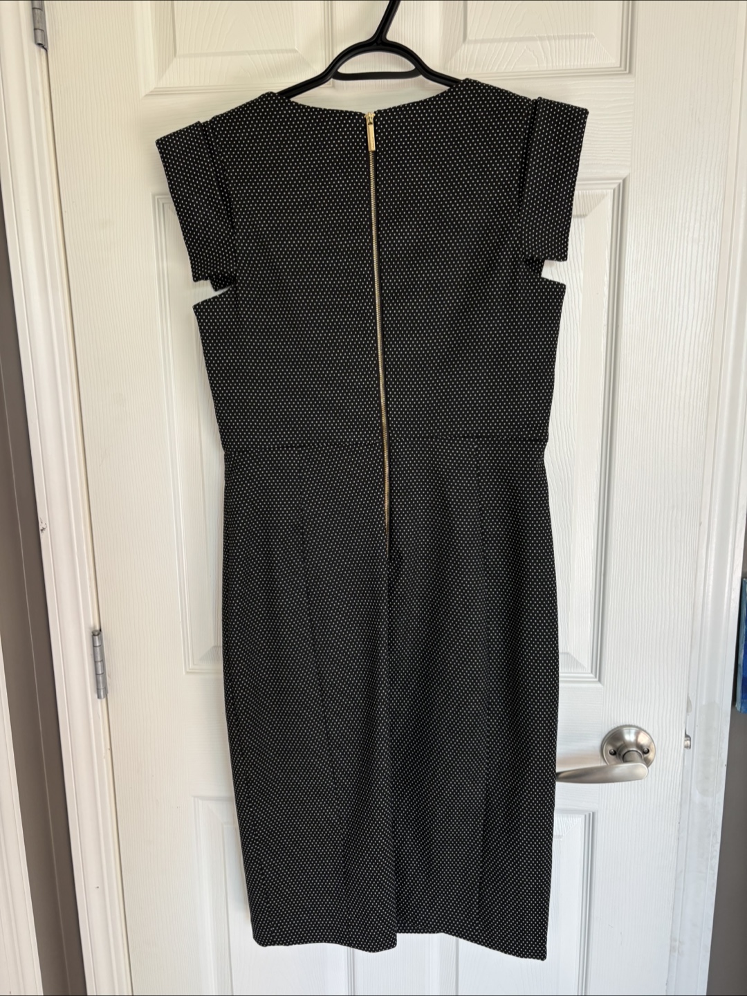 Calvin Klein Black and White Polka Dot Dress Size 8 - photo 2