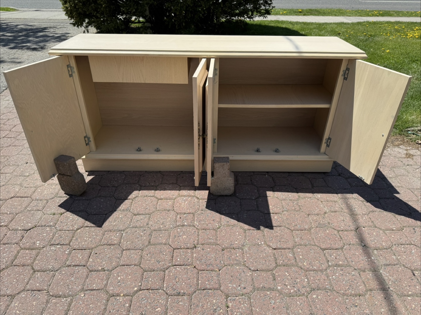 Sideboard/Buffet - photo 5