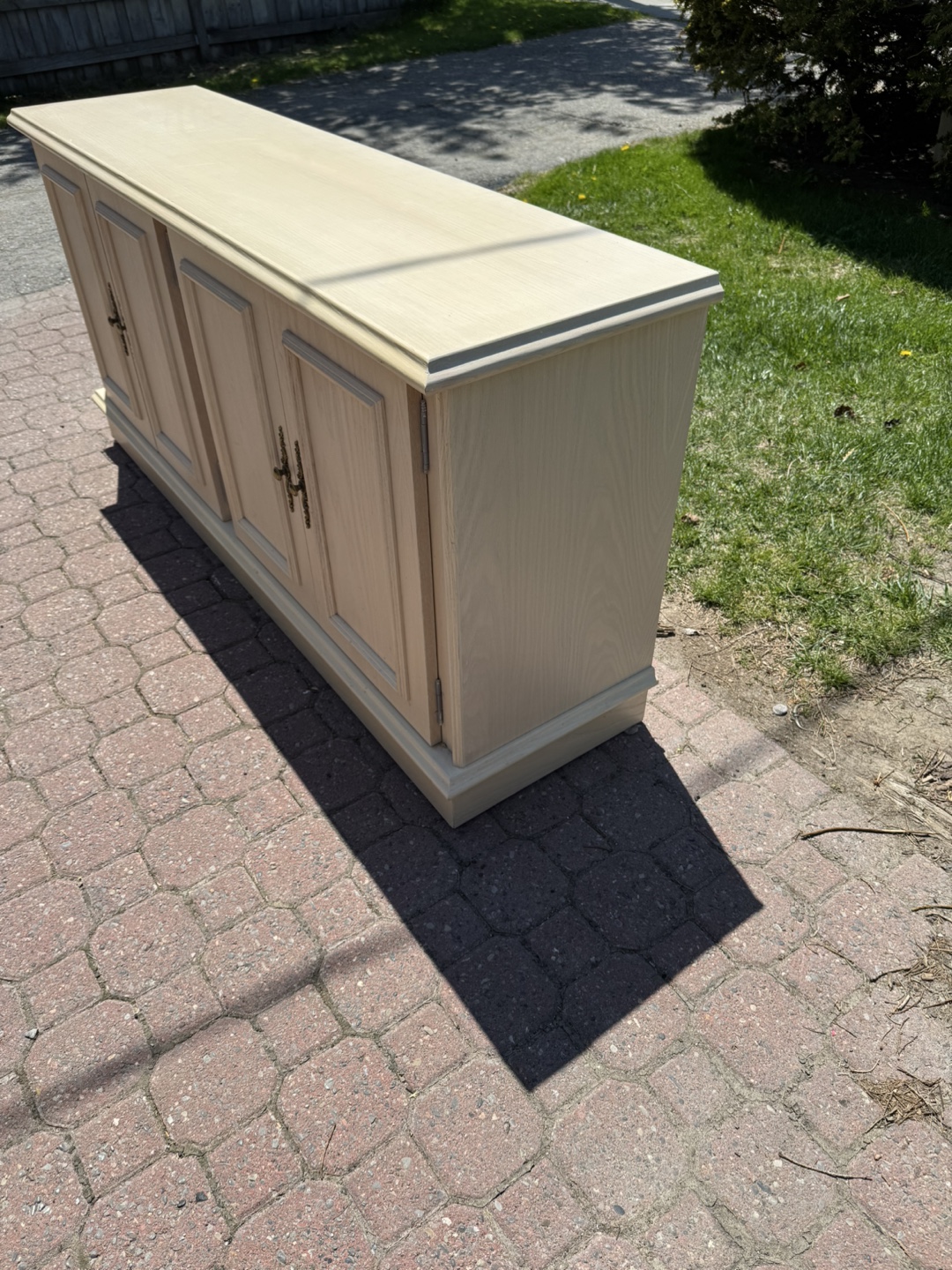 Sideboard/Buffet - photo 2