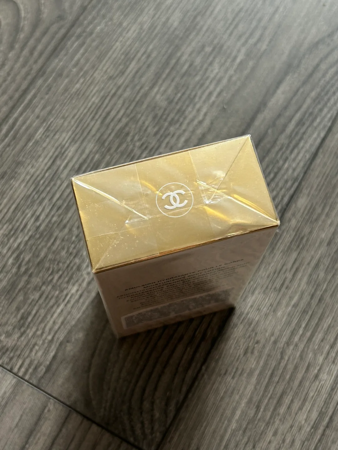 (New, Sealed) Chanel Body Lotion 200ml (retail $96) image indicator(4)