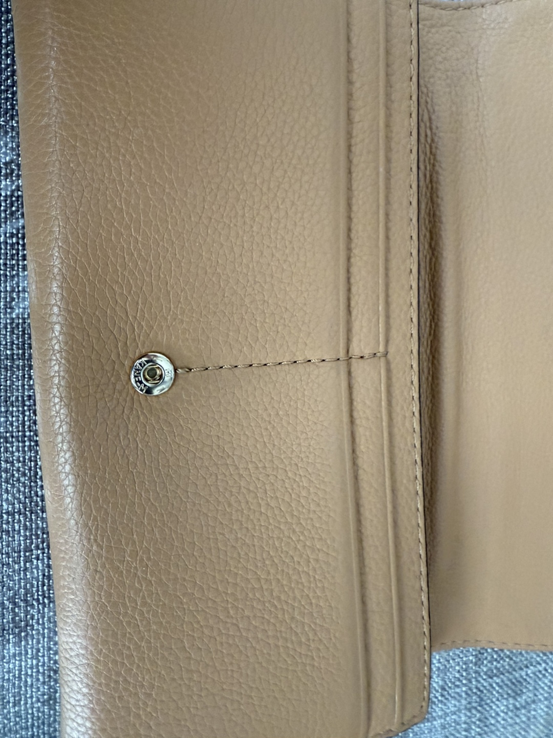 Michael Kors Tan Leather Wallet - photo 2