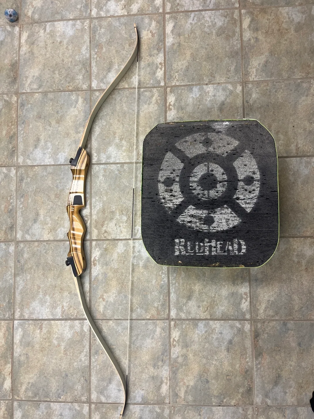 Heritage Recurve Bow with target thumbnail