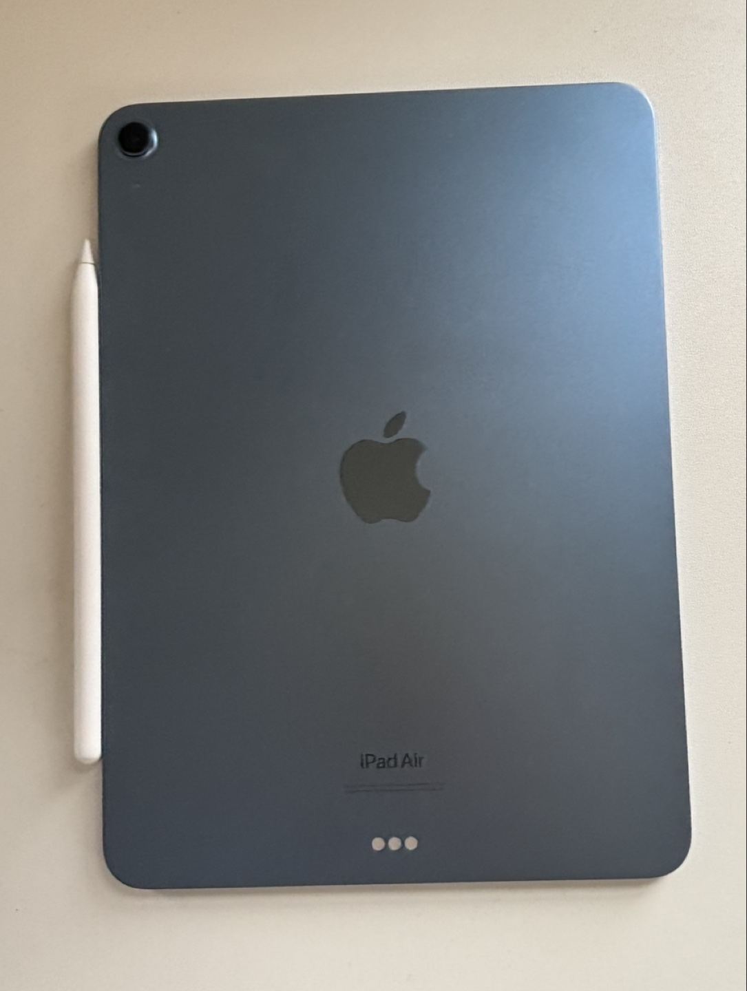 iPad Air 5th gen 64GB, WiFi, Apple Pencil included - photo 2