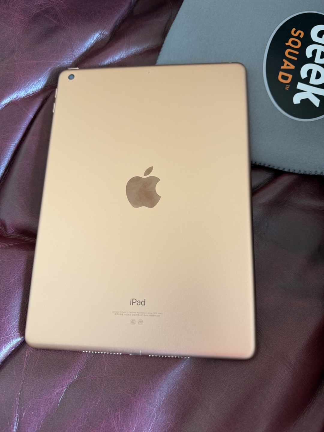 Gold iPad - 6th Generation 128GB with Wi-Fi iPad