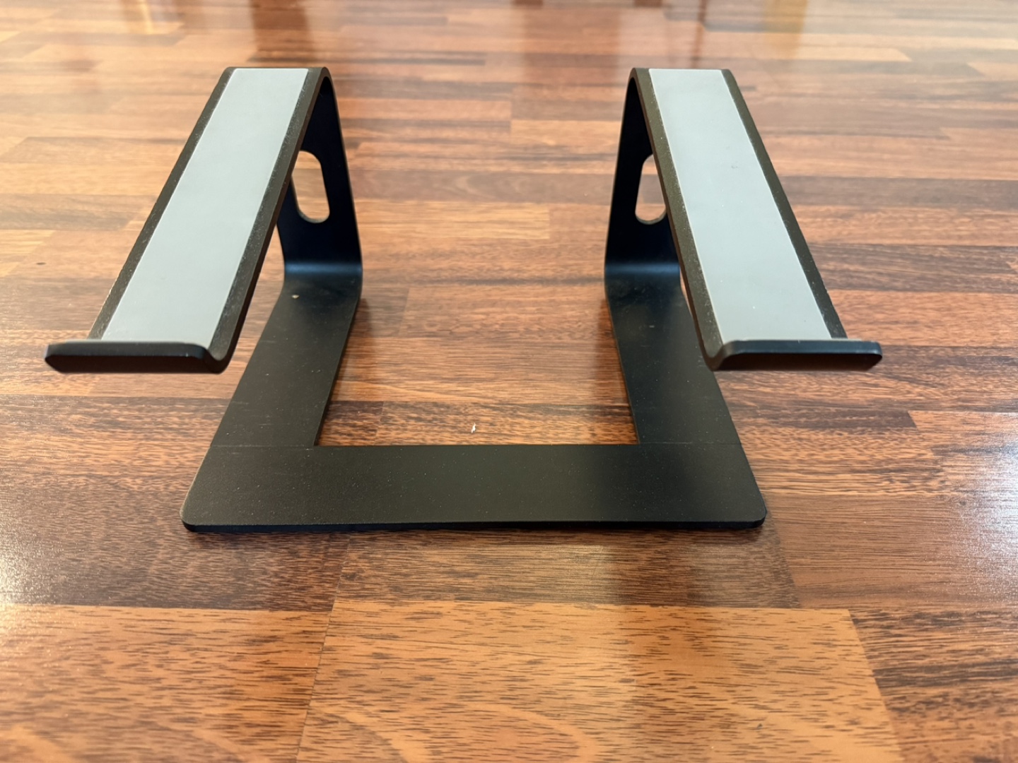 Laptop and Tablet Stand - Adjustable Height