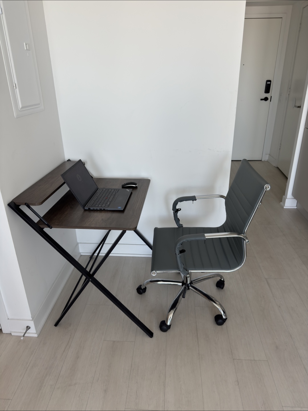 Foldable Computer Desk with Grey Office Chair