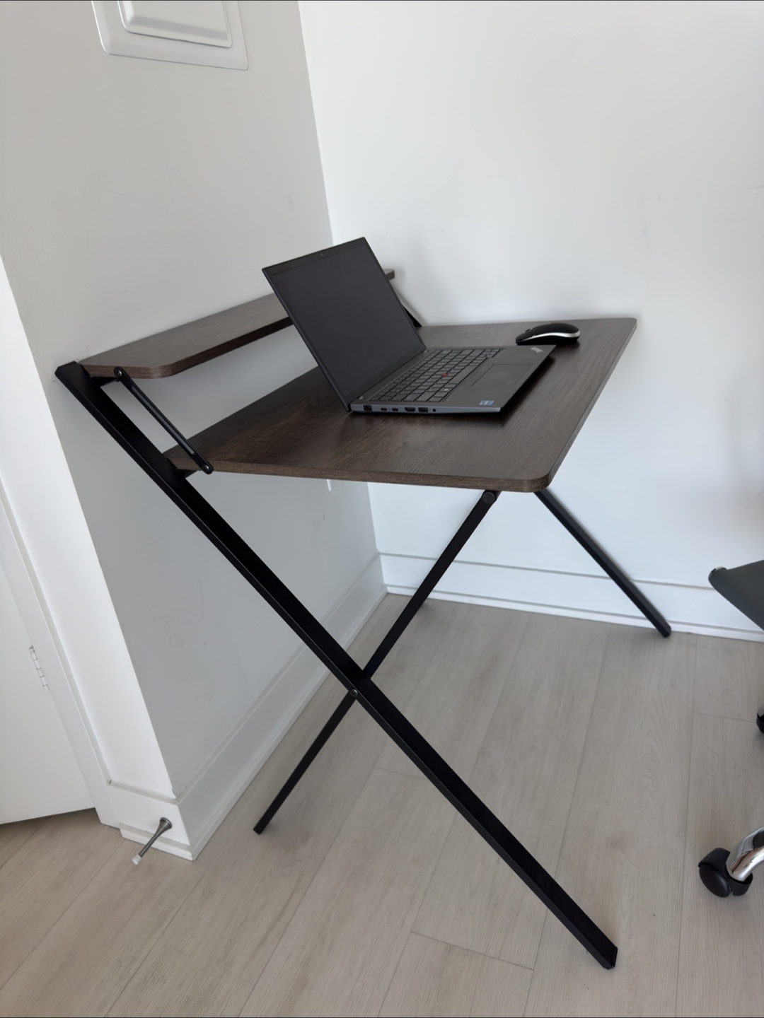 Foldable Computer Desk with Grey Office Chair - photo 5