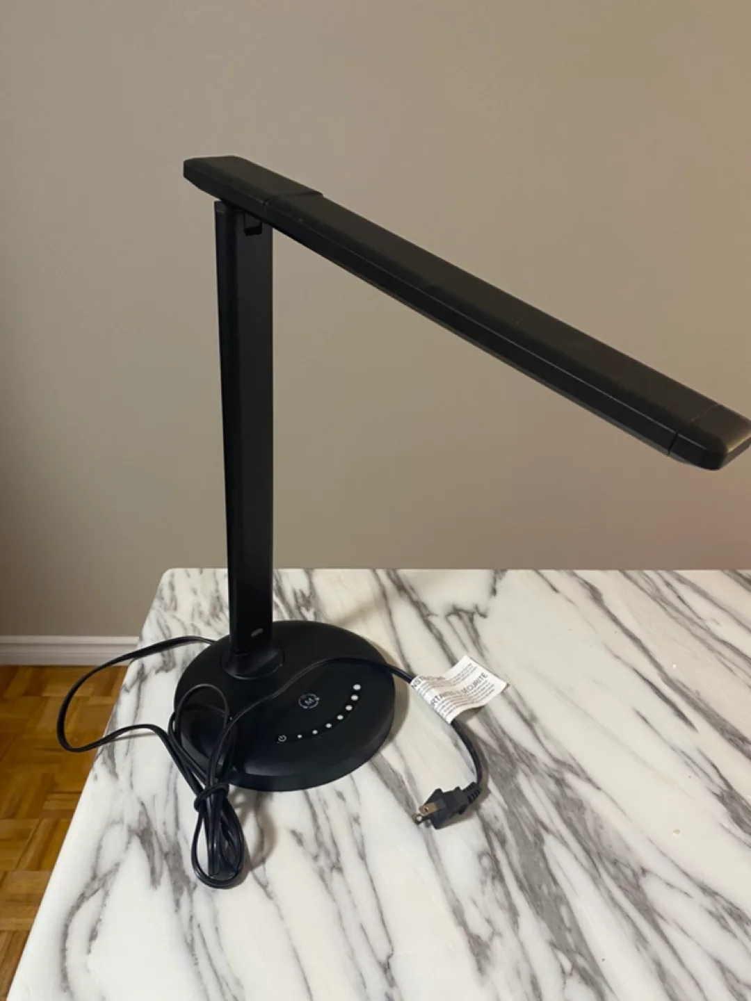 Dimmable LED Desk Lamp Light image indicator(3)