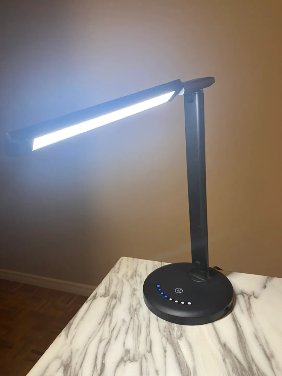 Dimmable LED Desk Lamp Light image indicator(2)