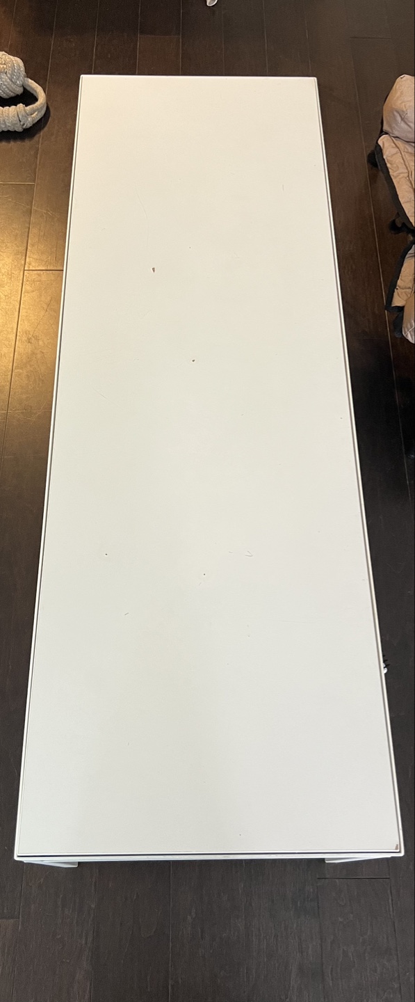 [FREE]White Coffee Table