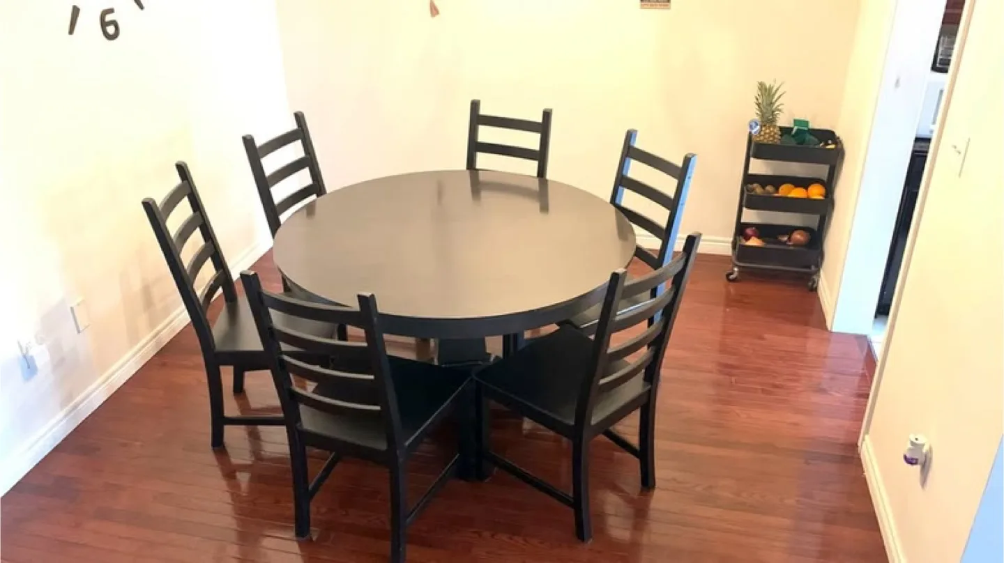 Round Dark Brown Dining Table image indicator(4)