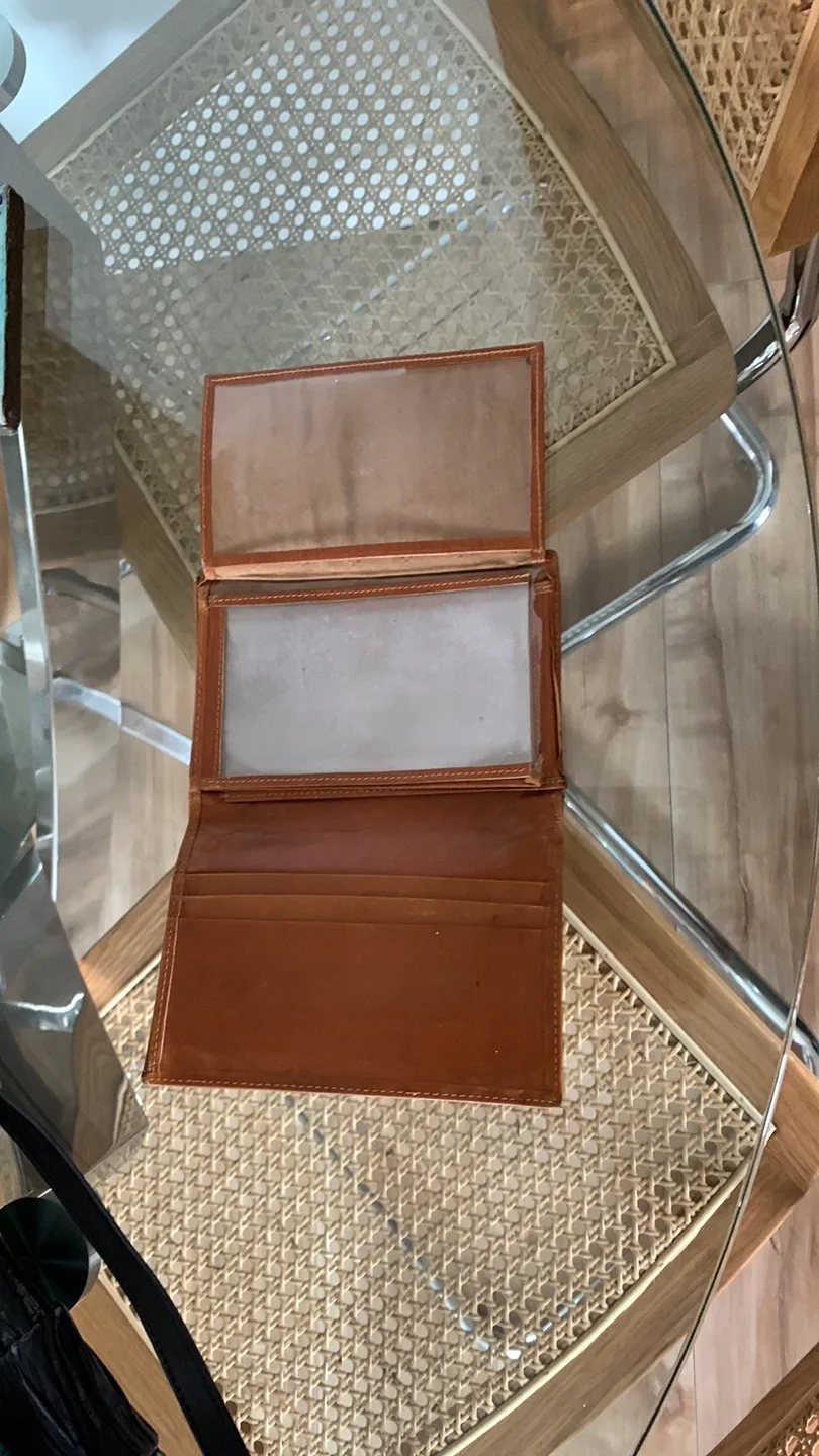 Vintage Cartier Leather Wallet image indicator(3)