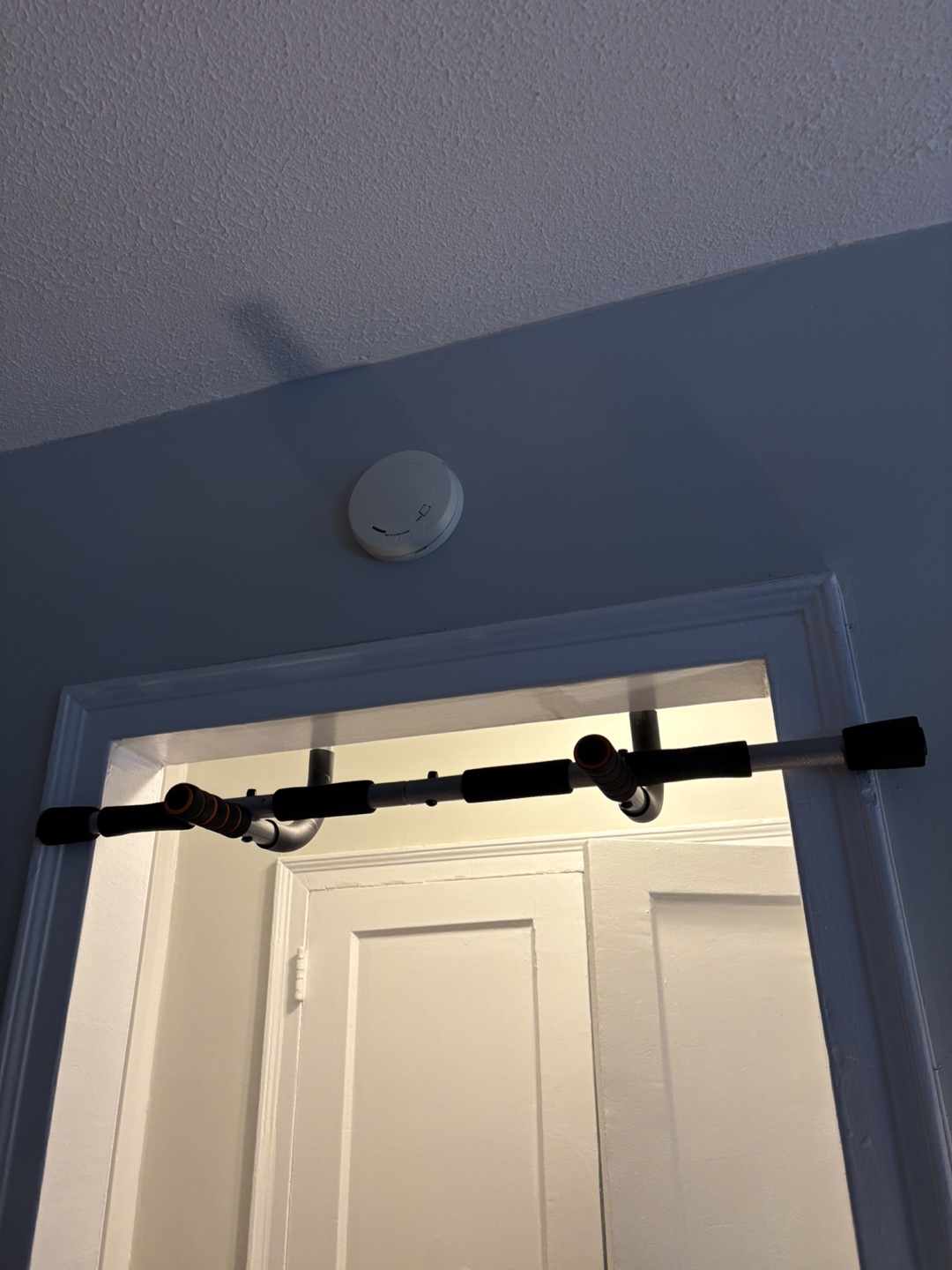 Doorway Pull-Up Bar