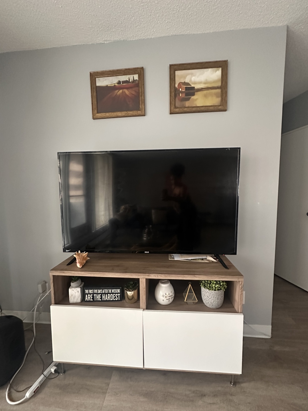 RCA 55 Inch Smart TV - photo 3