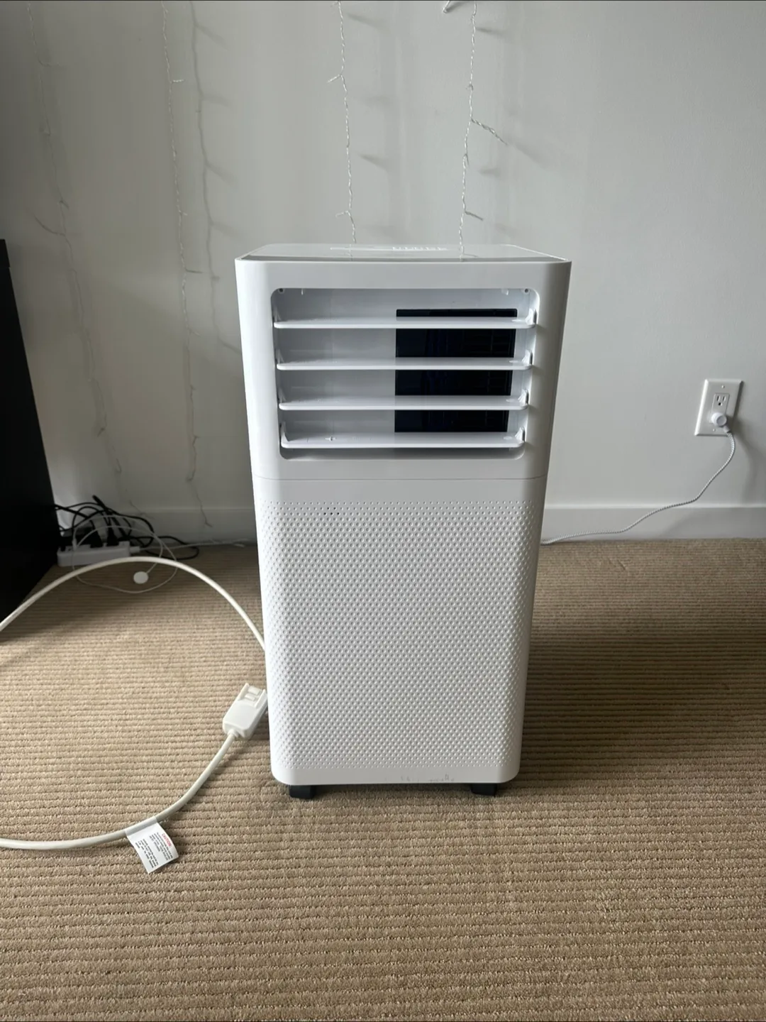 TCL 5000 BTU Portable Smart Air Conditioner thumbnail