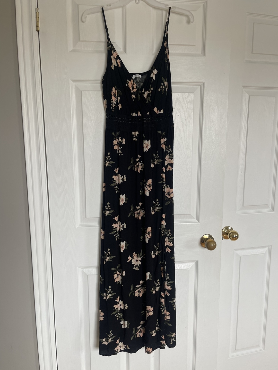 Ardene Black Floral Maxi Dress Size Large