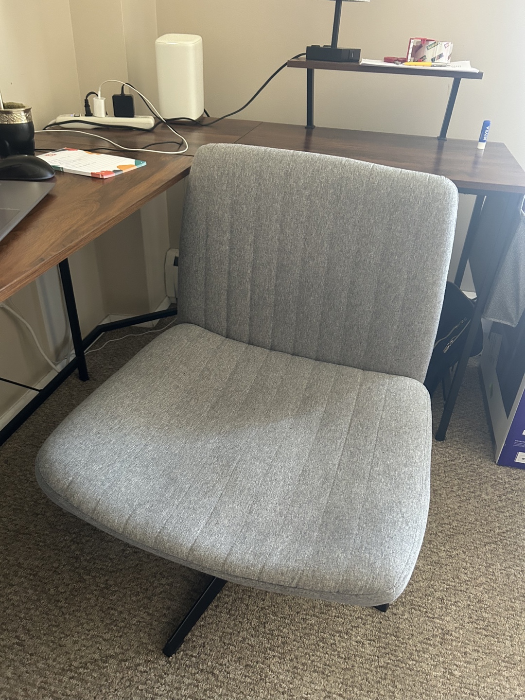 Wide Office Chair - Great condition - photo 2