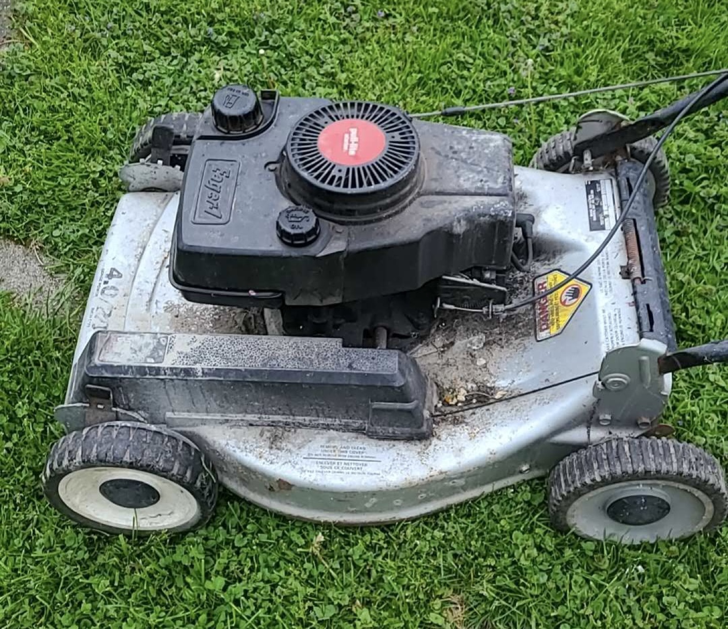 Craftsman Gas Lawn Mower Stop work. Sale for the part. - photo 2