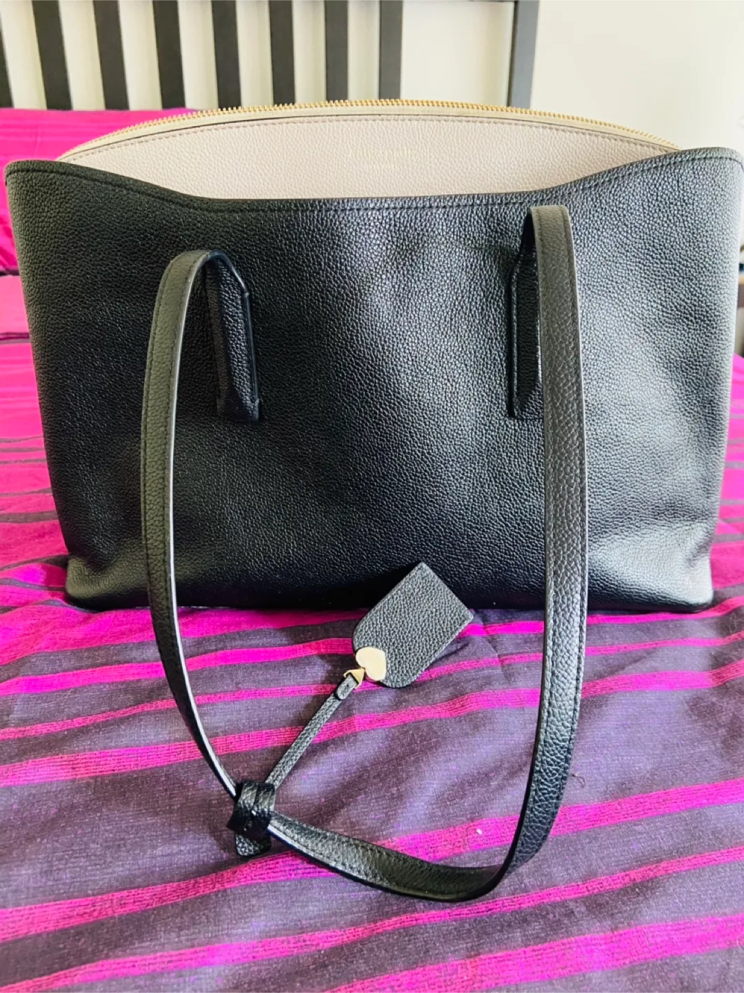 Kate Spade Black Leather Tote Bag image indicator(2)