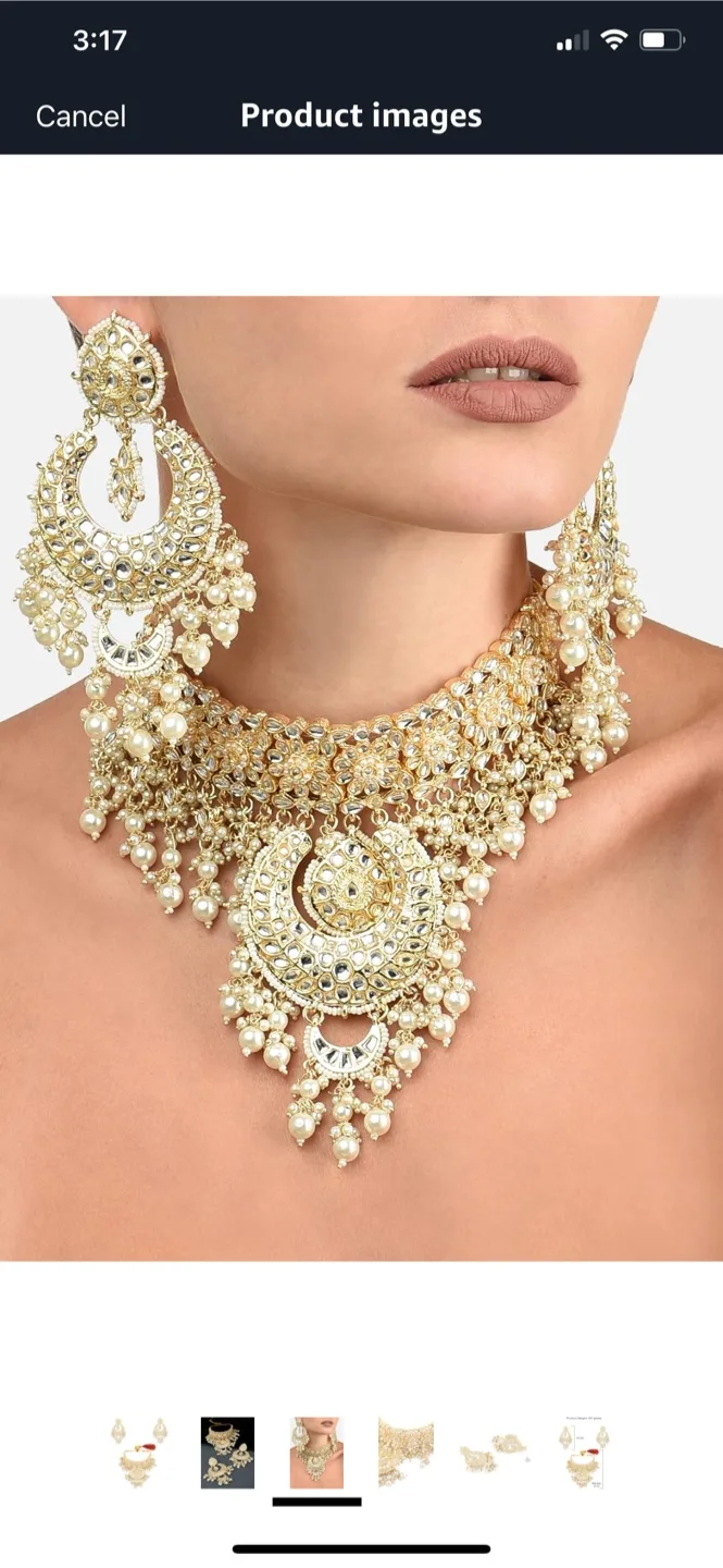 Gorgeous Gold Kundan Bridal Necklace Set with Earrings image indicator(2)