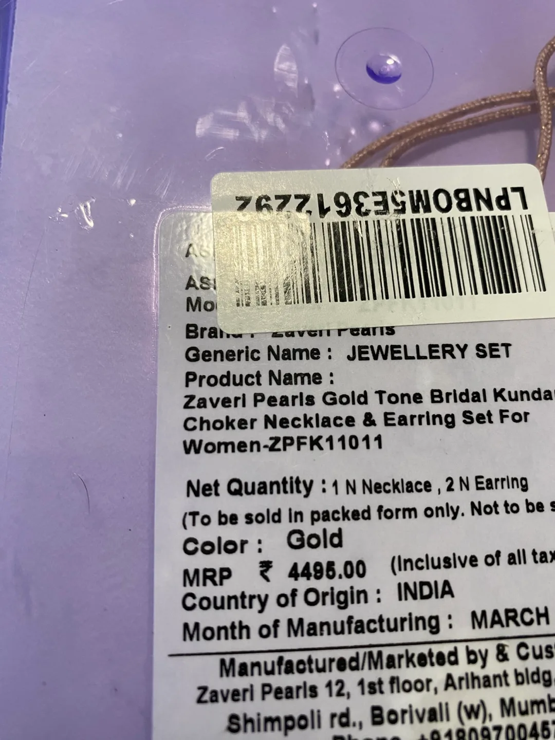 Gorgeous Gold Kundan Bridal Necklace Set with Earrings image indicator(8)