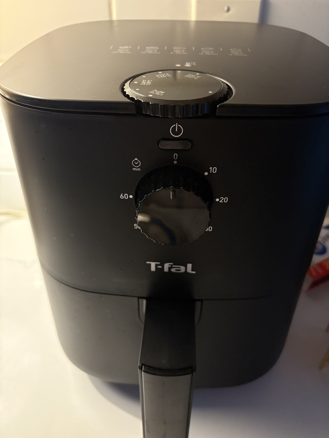 Mint condition/Almost Brand new T-Fal Easy Fry+ Air Fryer 3.5L