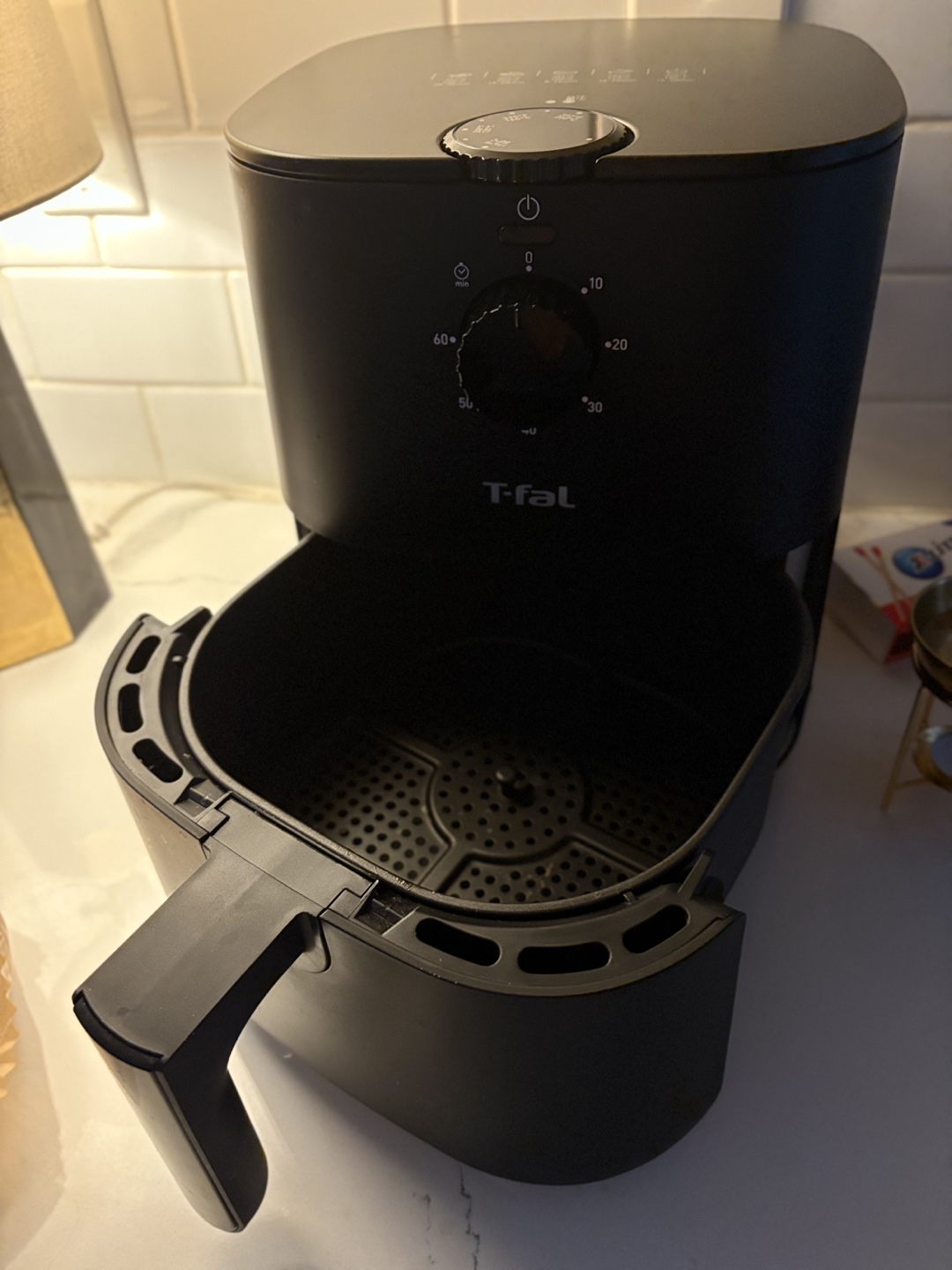 Mint condition/Almost Brand new T-Fal Easy Fry+ Air Fryer 3.5L - photo 3