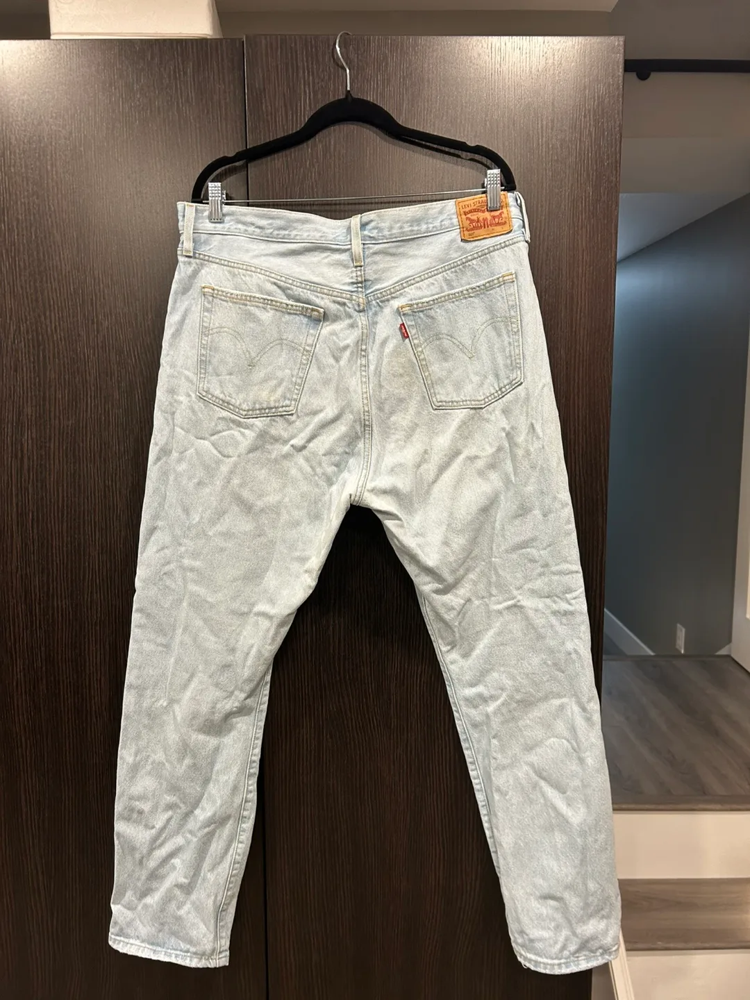 Levi's 501 Light Wash Jeans - Women's Size W34 L30 image indicator(2)