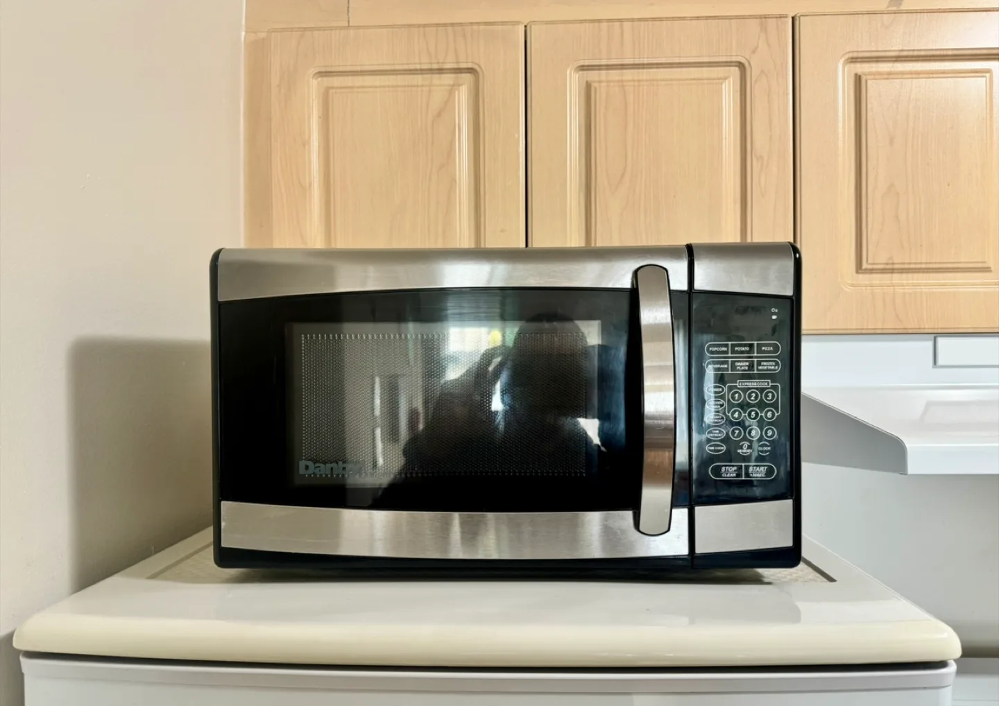 Danby 0.7 Cu. Ft. Microwave - Stainless Steel thumbnail
