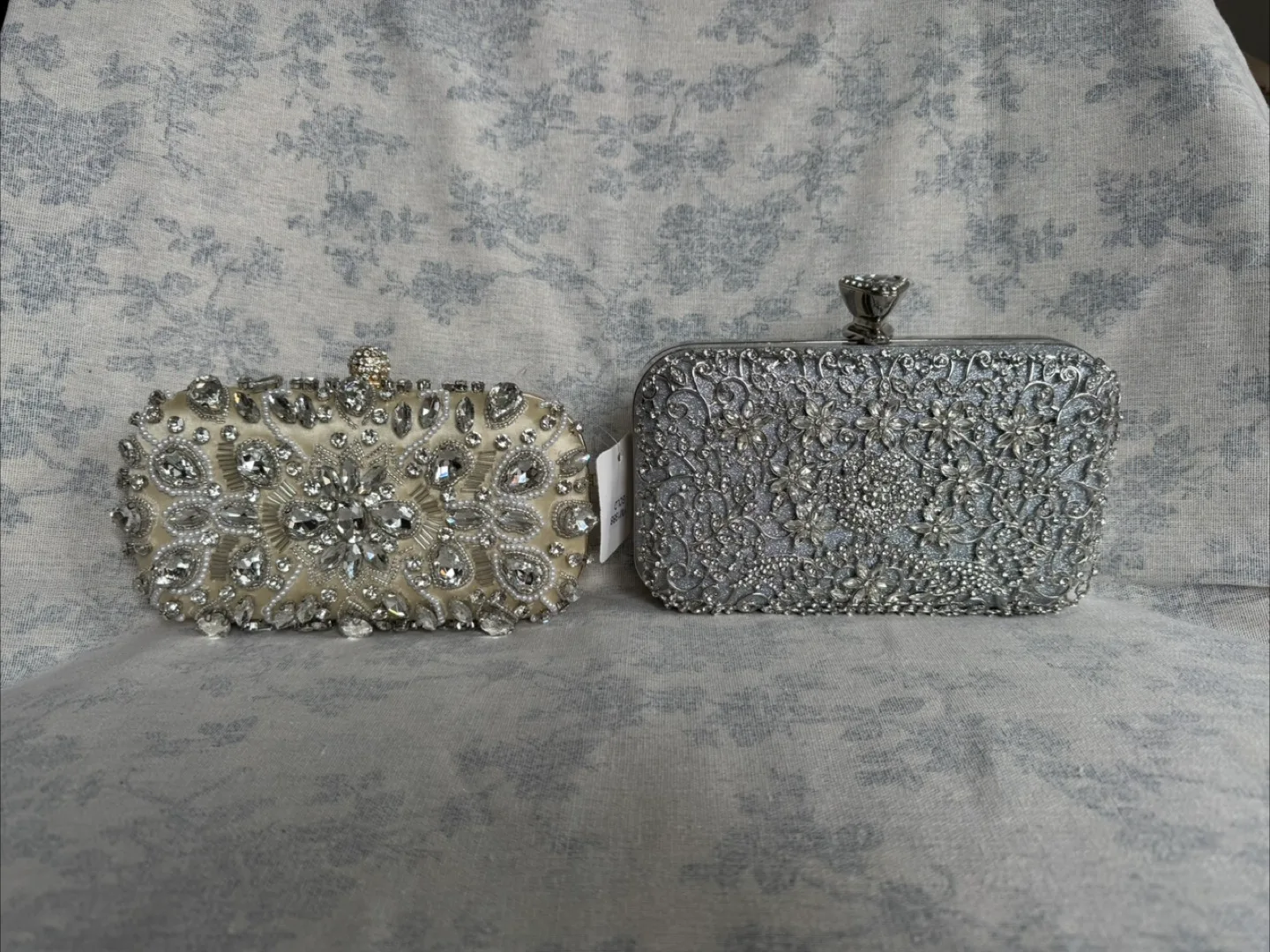 Beaded Clutch Purse - Elegant Evening Bag image indicator(5)