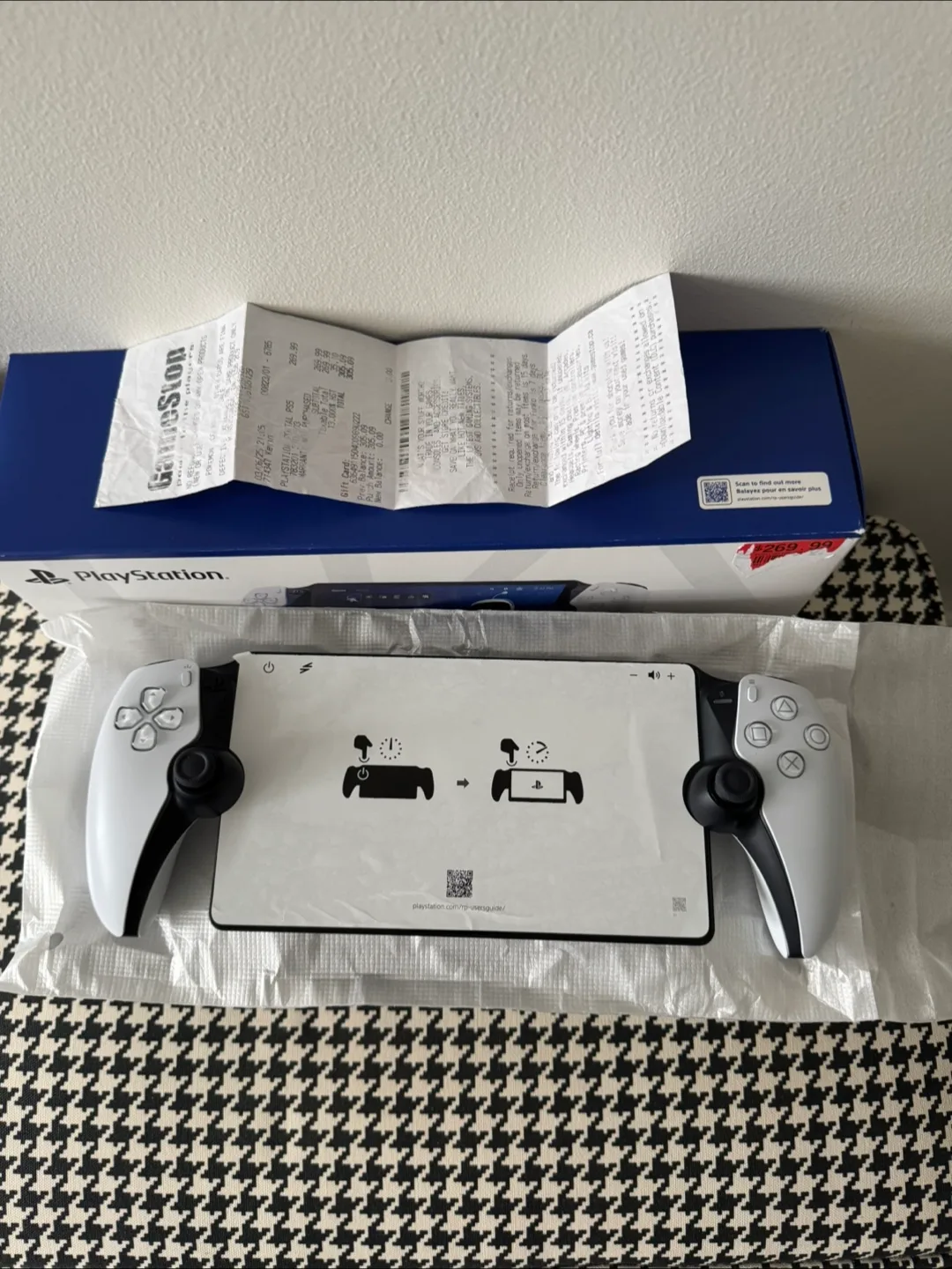 PS Portal in 10/10 condition. Barely used. thumbnail