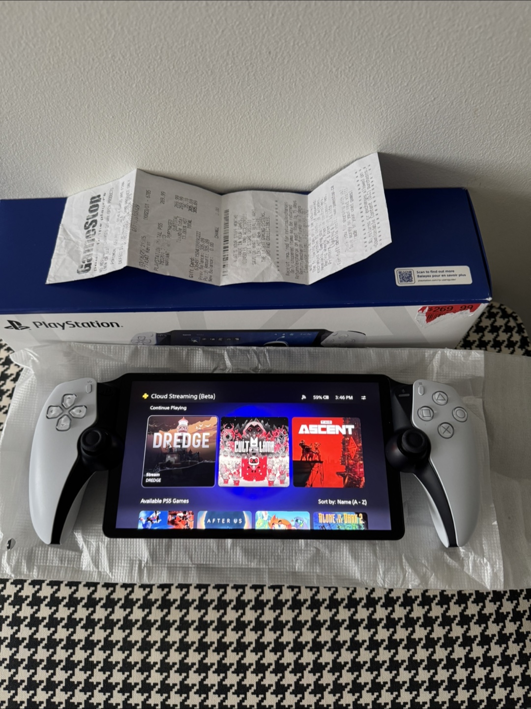 PS Portal in 10/10 condition. Barely used. - photo 3