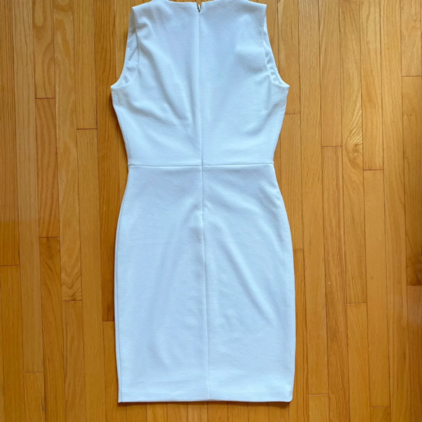 Le Chateau White Sleeveless Dress - Size XXS image indicator(2)