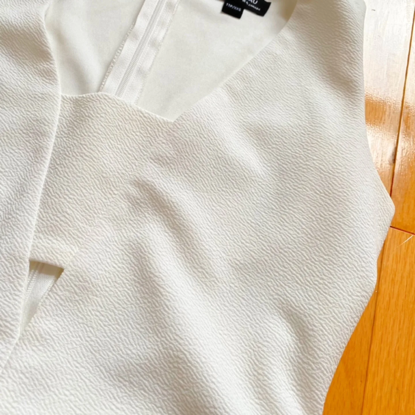 Le Chateau White Sleeveless Dress - Size XXS image indicator(4)