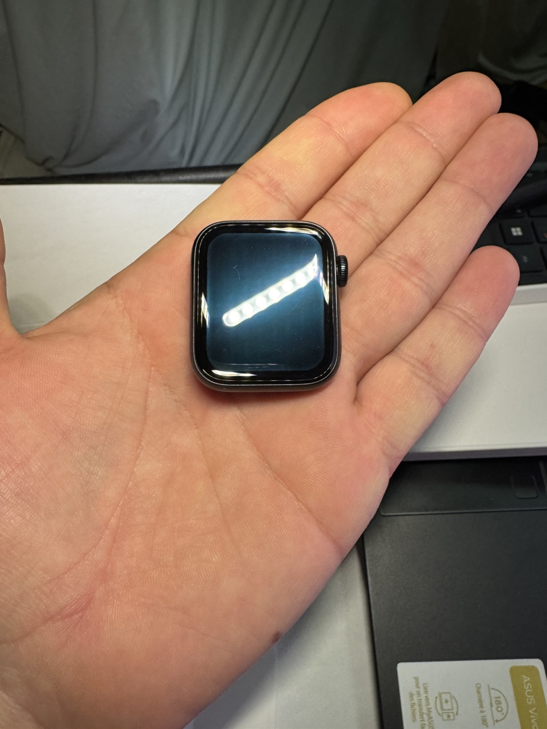 Apple Watch SE 40mm Midnight Black GPS - photo 3