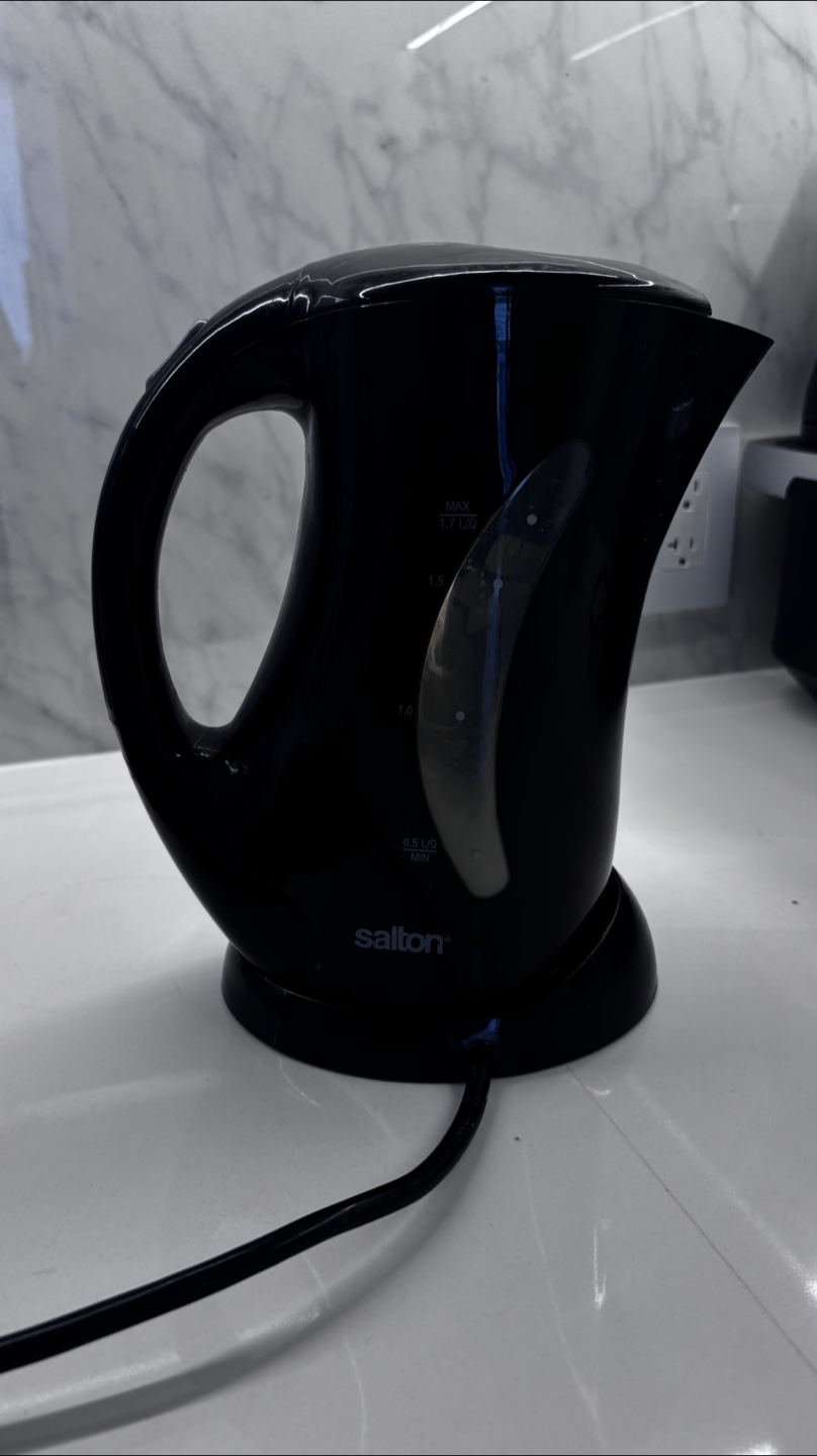 Salton 1.7L Electric Kettle - photo 2