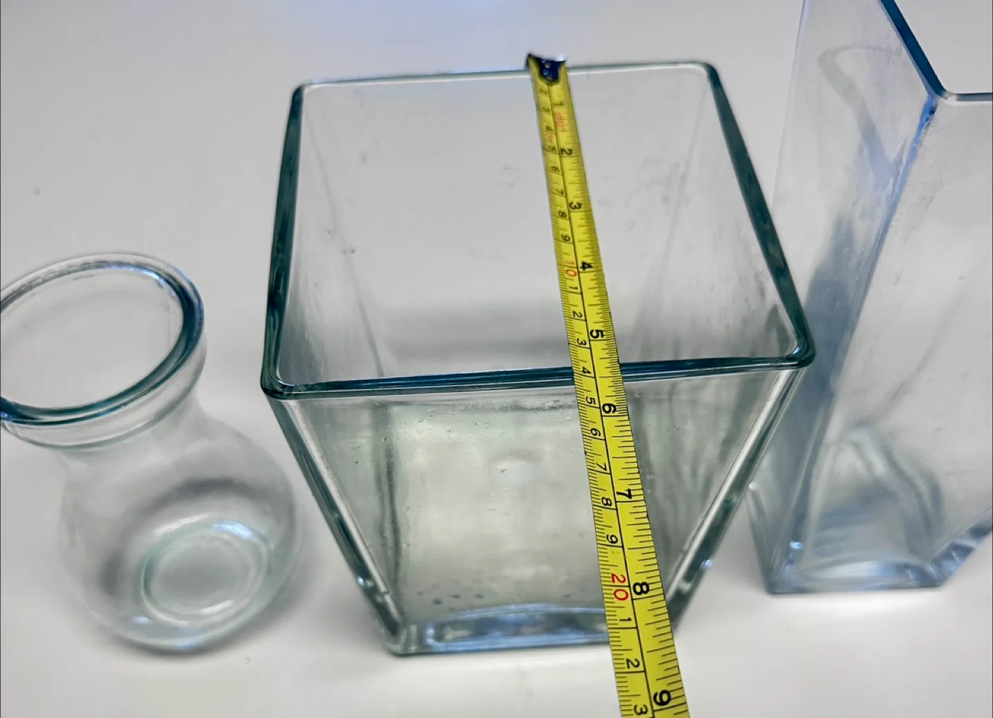 Set of three glass vases image indicator(8)