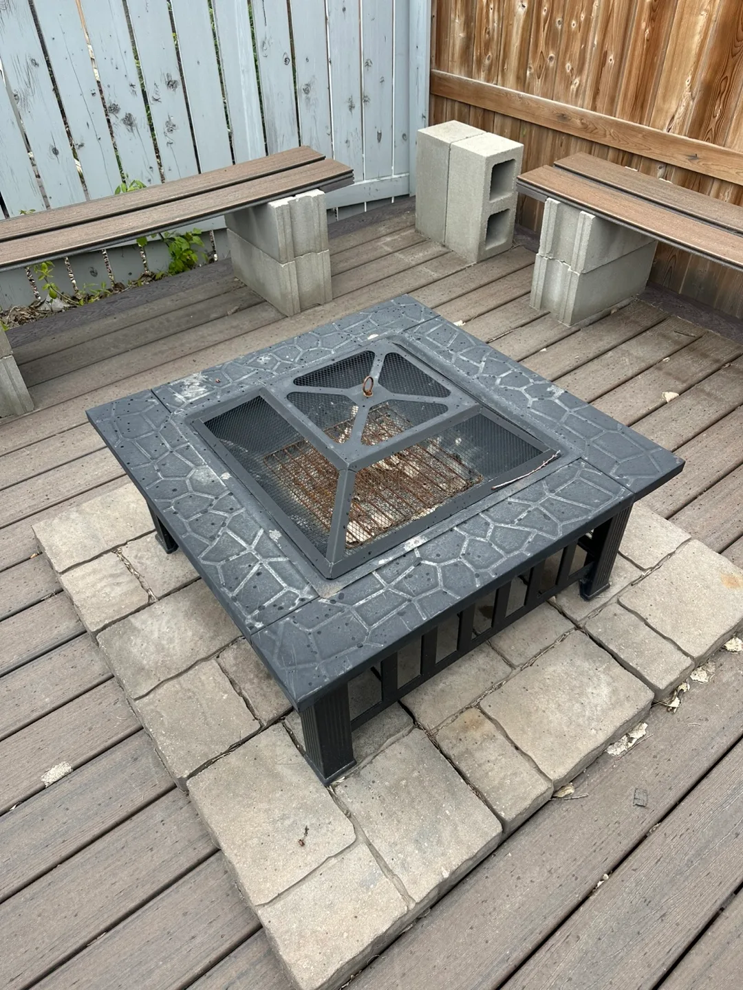 Outdoor Square Fire Pit Table image indicator(3)