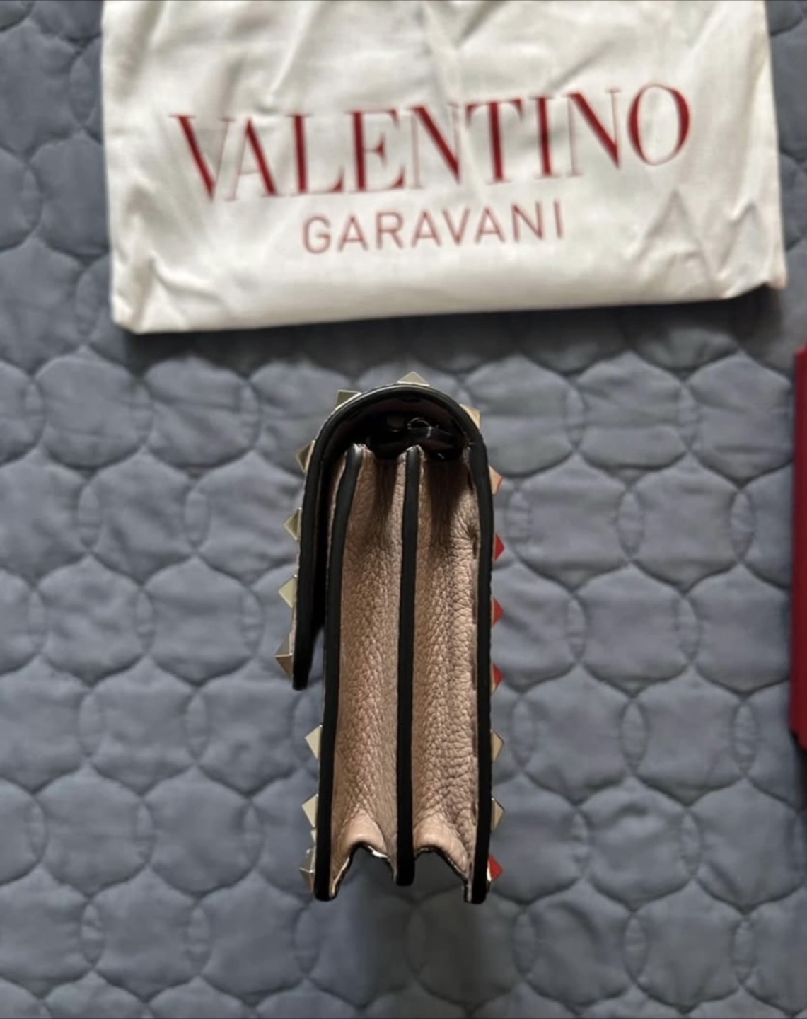 Valentino Garavani Rockstud Small Flap Wallet on Chain - photo 4