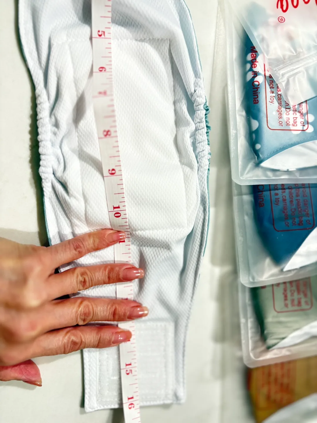 JoyDaog Dog Diapers - Size Small - 5 Pack image indicator(3)