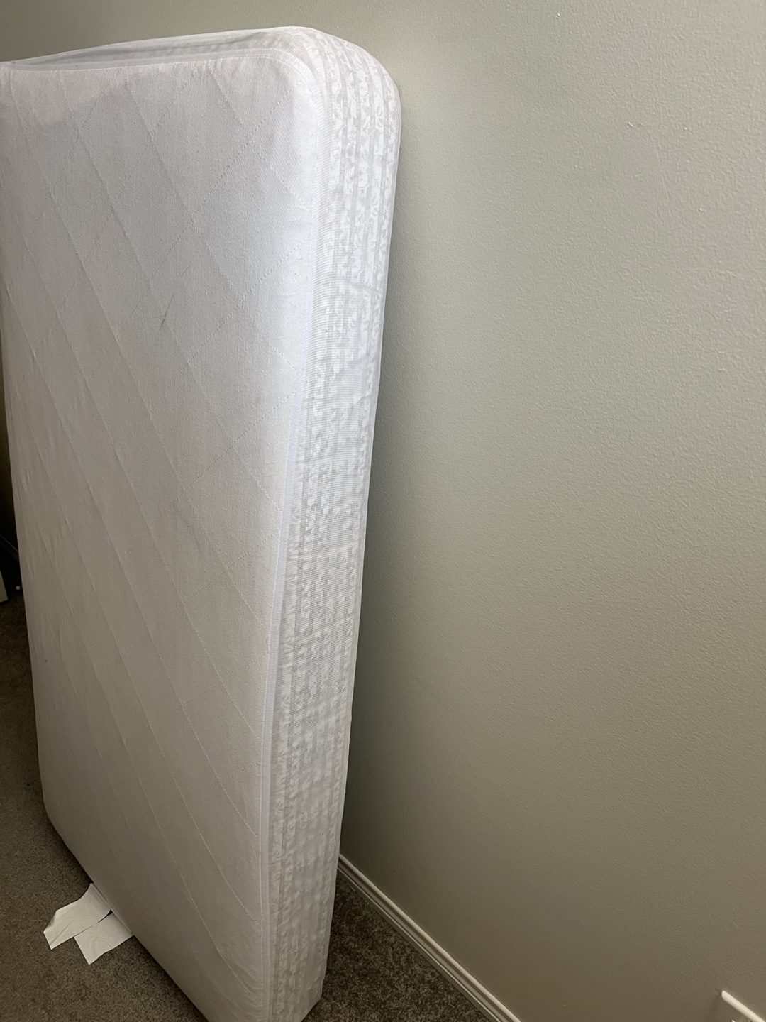 Child's Toddler Bed with Mattress - photo 5