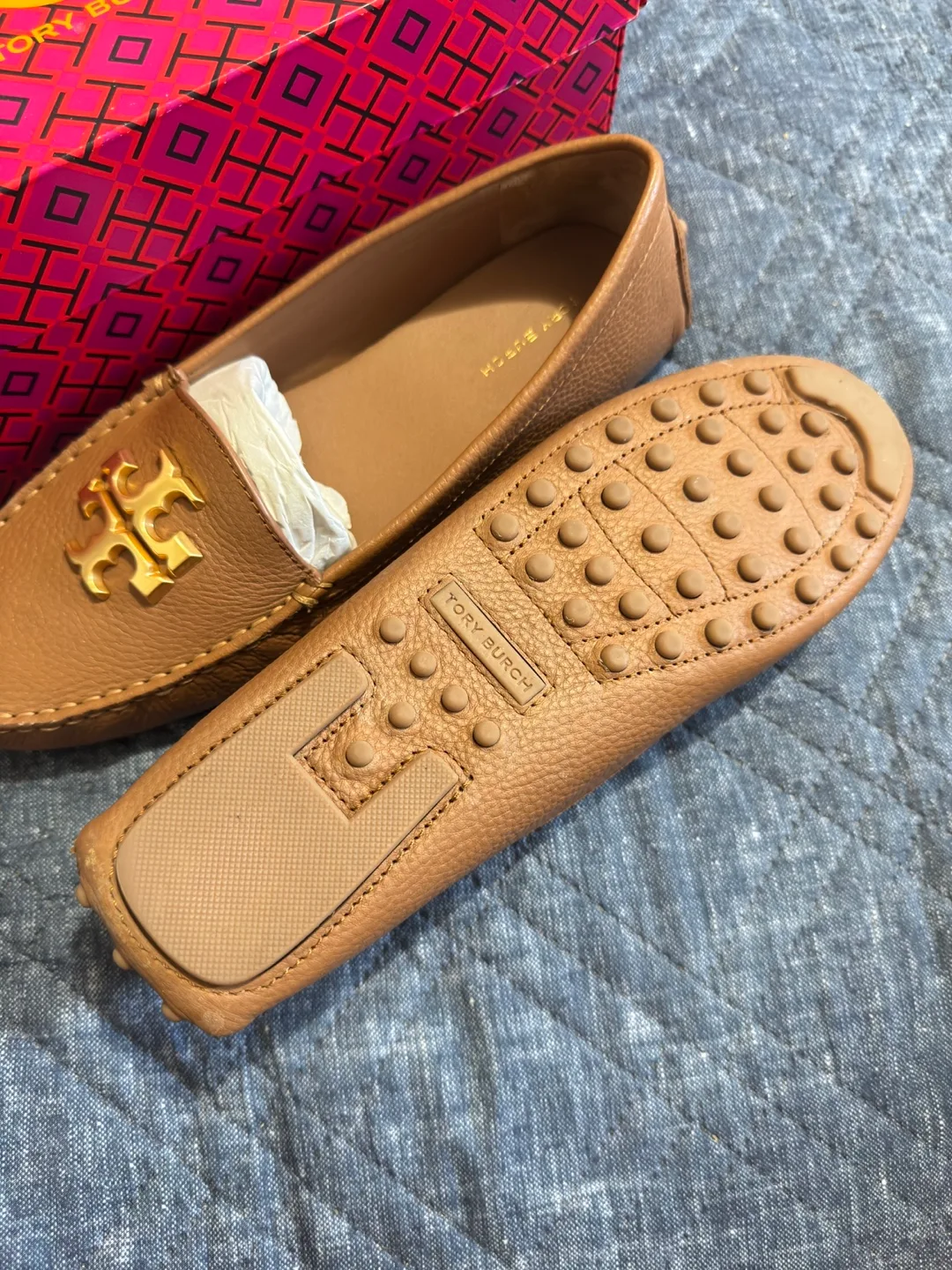 Tory Burch Women's Brown Leather Loafers image indicator(4)