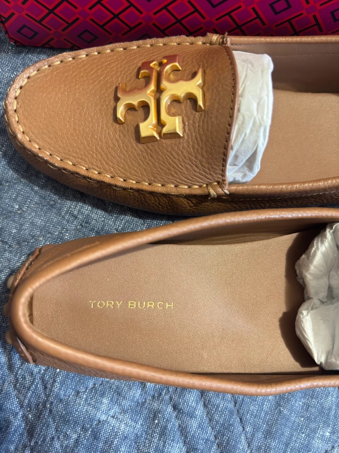 Tory Burch Women's Brown Leather Loafers image indicator(3)