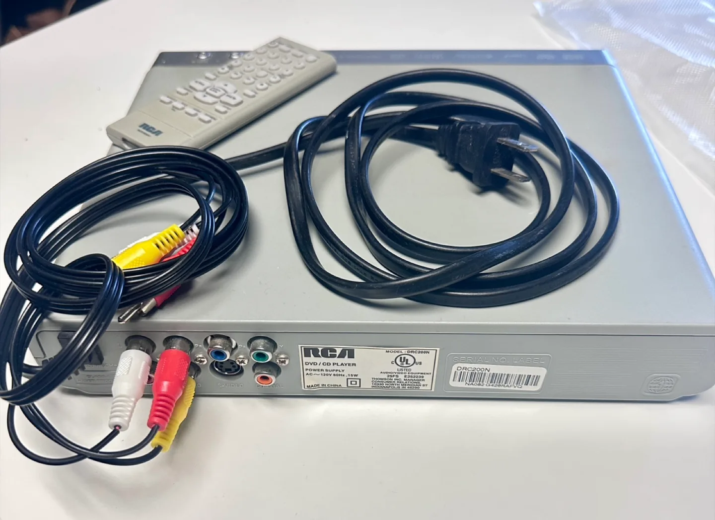 💚RCA DVD Player with Remote & Cables image indicator(3)