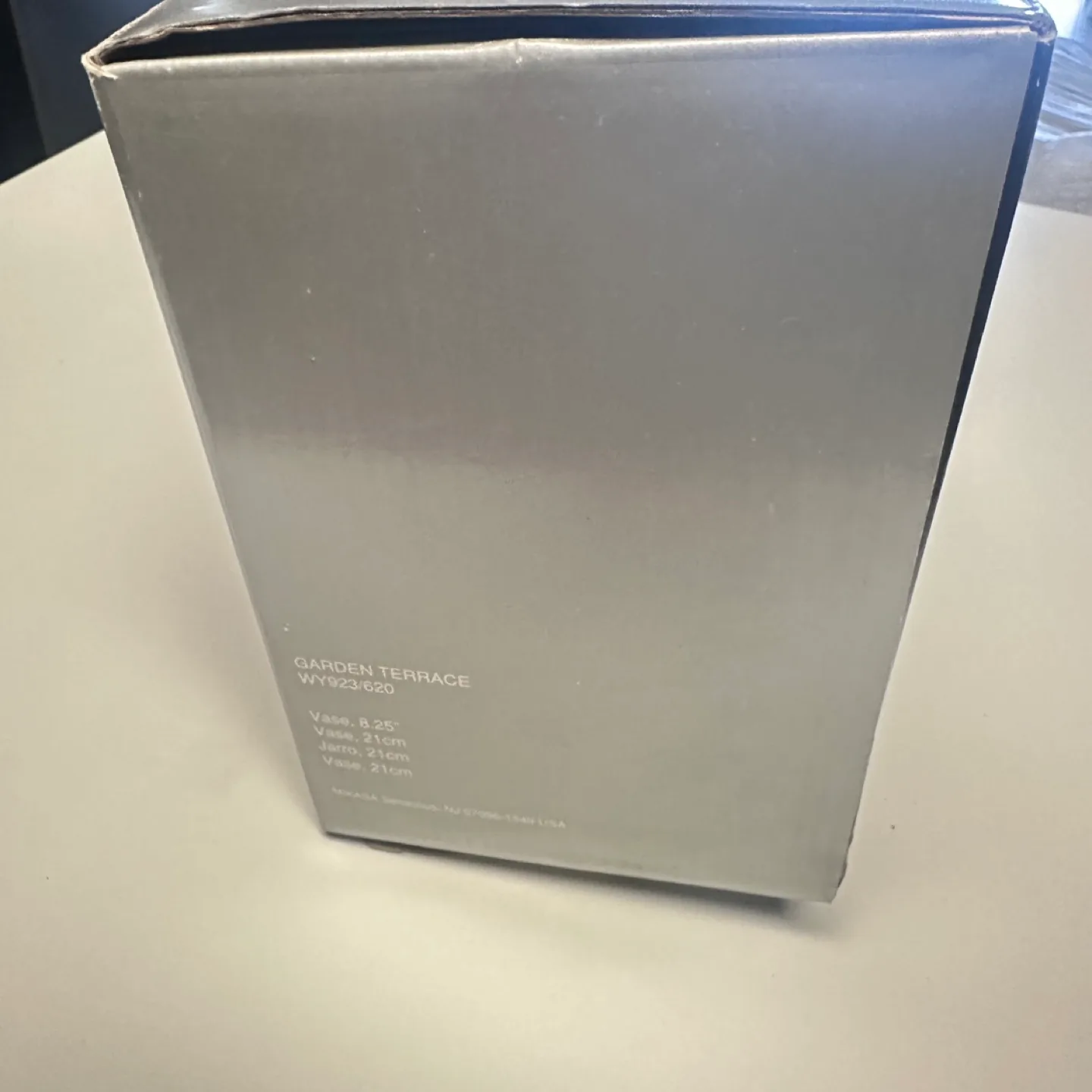 Mikasa Japanese Crystal Garden Terrace Vase - New in Box image indicator(3)