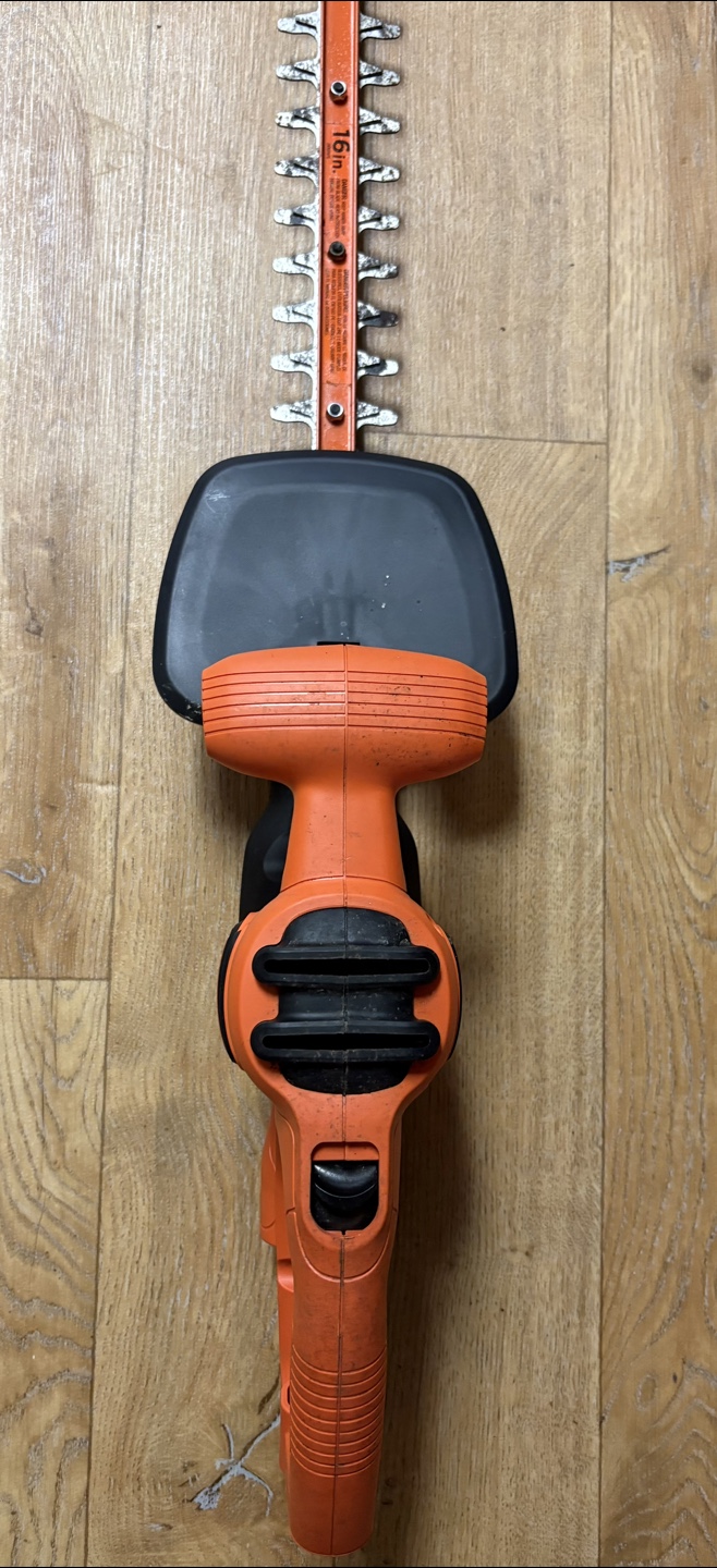🏒 Black+Decker Hedge Trimmer - photo 5