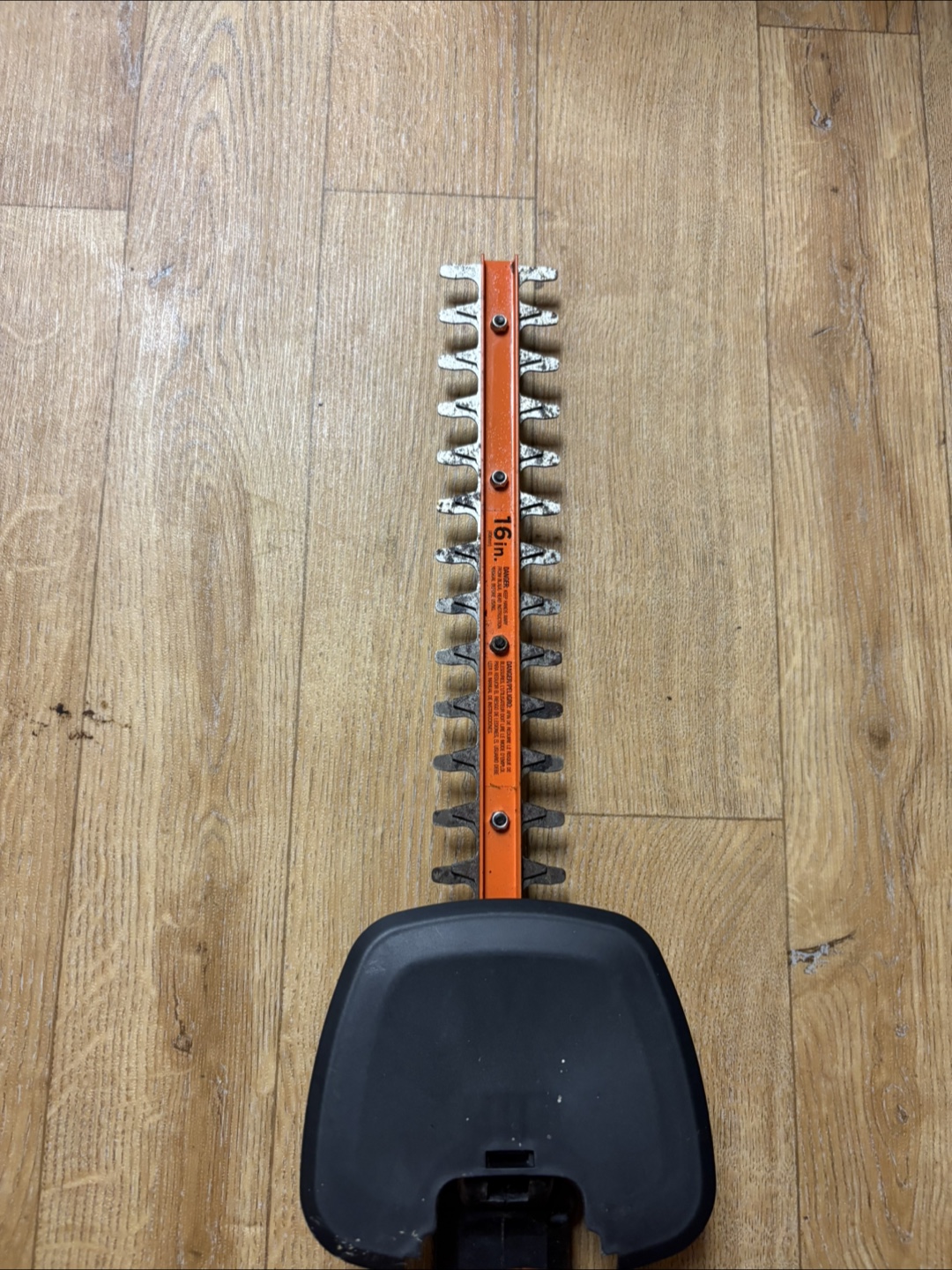 🏒 Black+Decker Hedge Trimmer - photo 2
