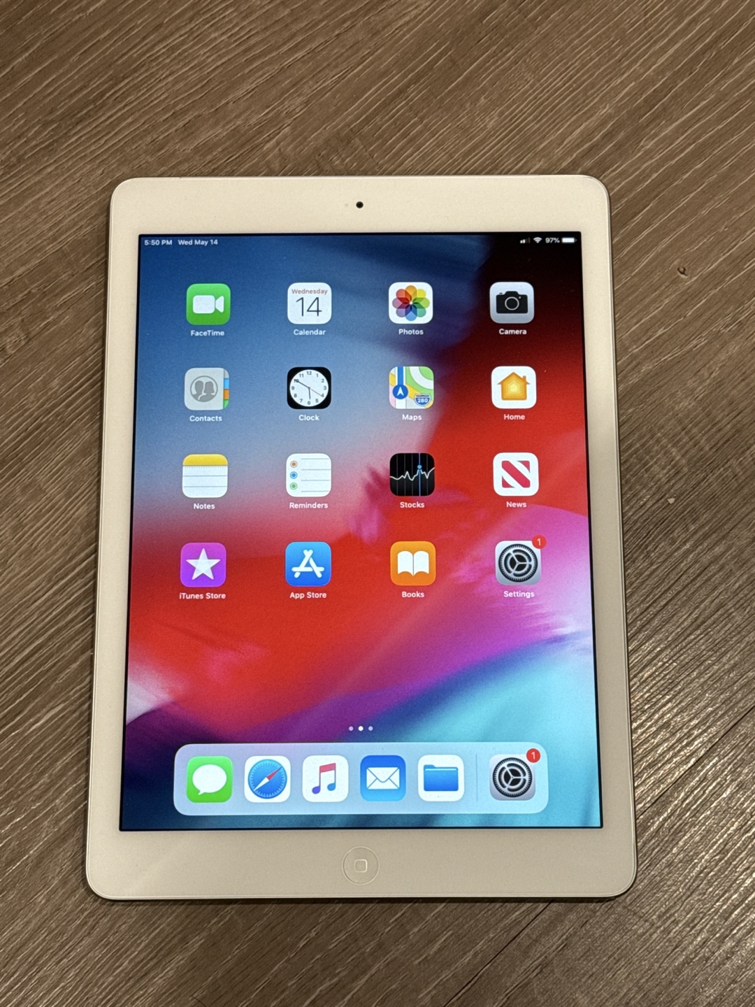 iPad Air 16GB Wifi + LTE cellular